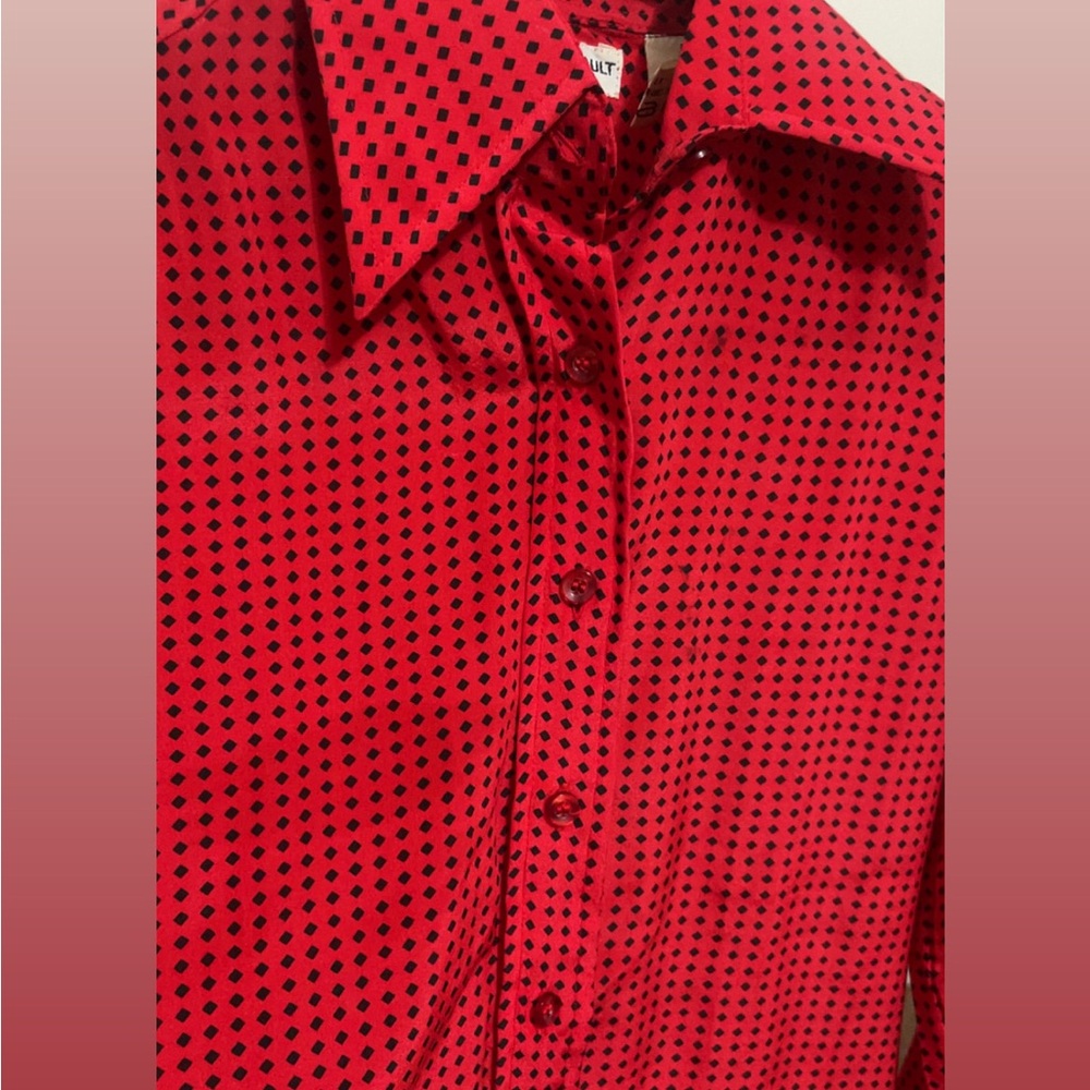 Red Button-Up Blouse - Picture 6 of 7